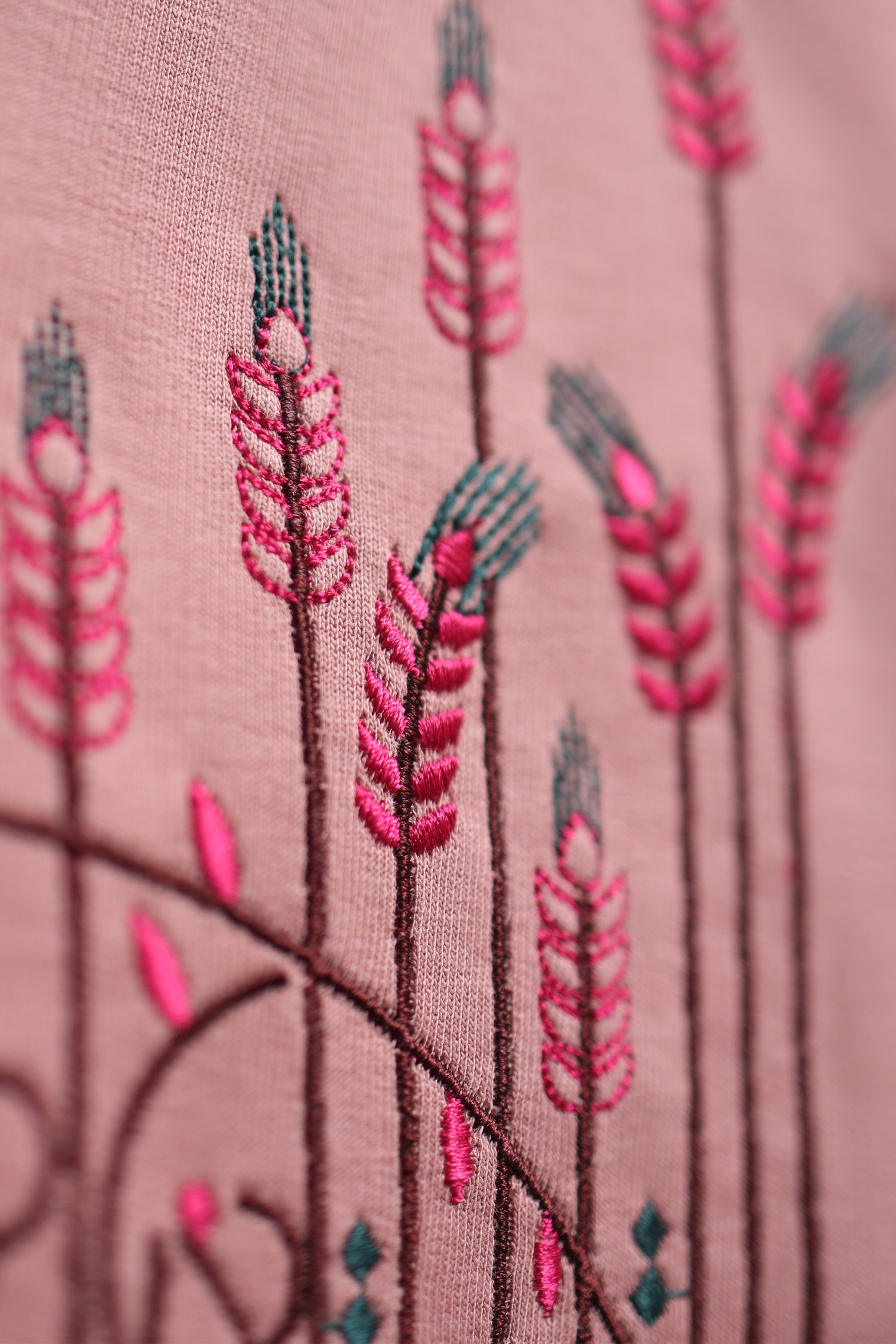 Embroidered Oversized T-shirt | Flower Wild Stitch Design Premium | Pink T-Shirt